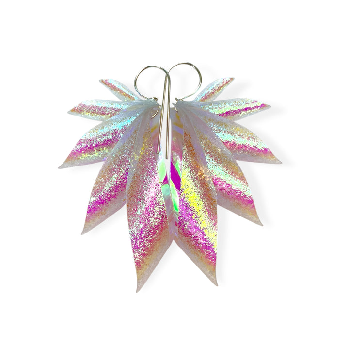 THE WINGS - frosty chameleon