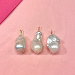 Baroque necklace pendant